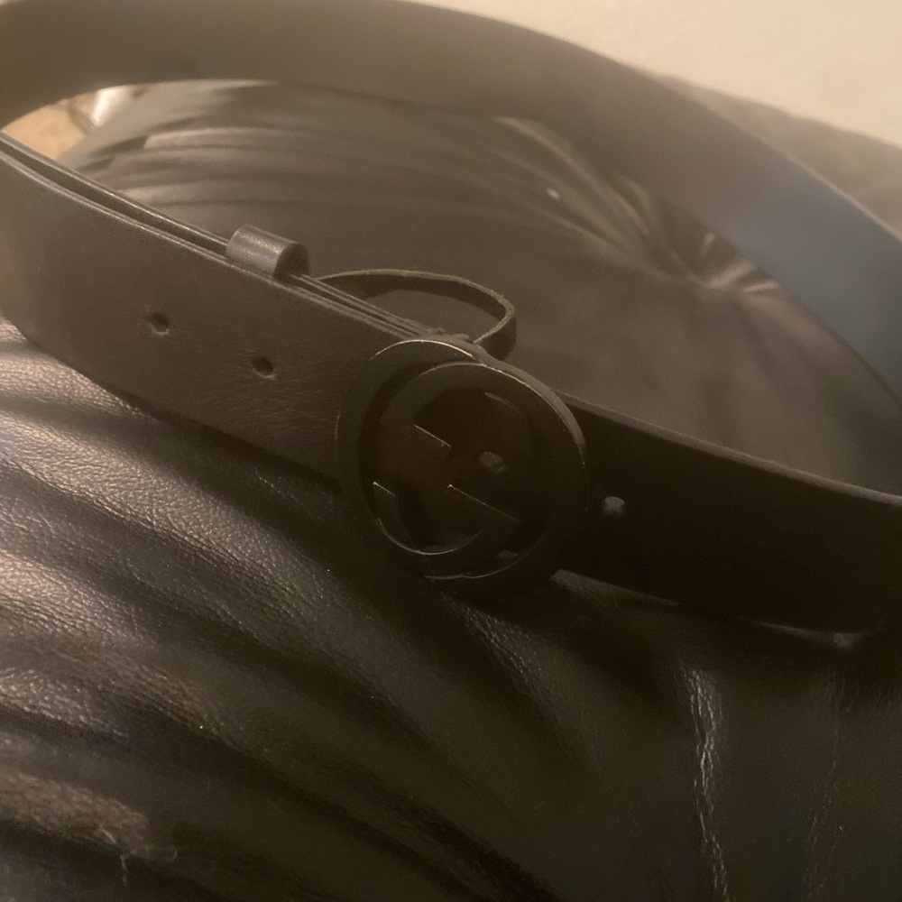 Gucci Leather belt with interlocking G BLACK,BLACK